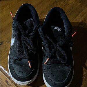 Nike SB Black and White Sneakers
